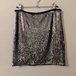 Forever 21 Silver Sequin Mini Skirt